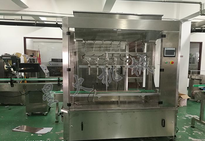 柴油尾氣凈化液灌裝機(jī)-全自動柴油尾氣凈化液灌裝機(jī)
